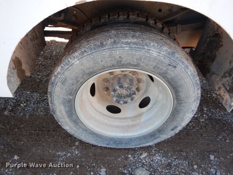 image for item FK9964 2014 Ford F450 Super Duty SuperCab utility truck