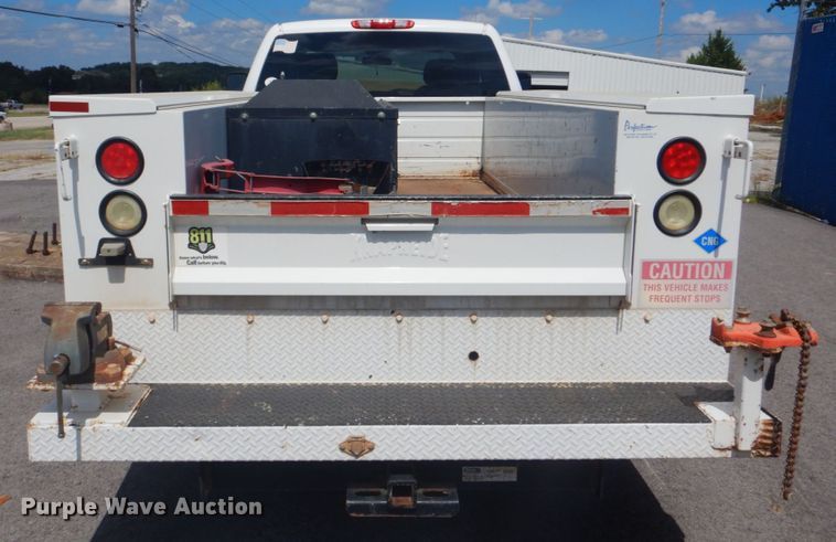 image for item FT9489 2011 Chevrolet Silverado 2500HD Ext. Cab utility bed pickup truck