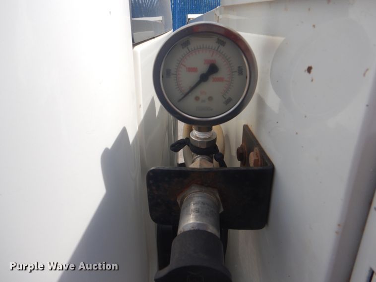 image for item FT9489 2011 Chevrolet Silverado 2500HD Ext. Cab utility bed pickup truck