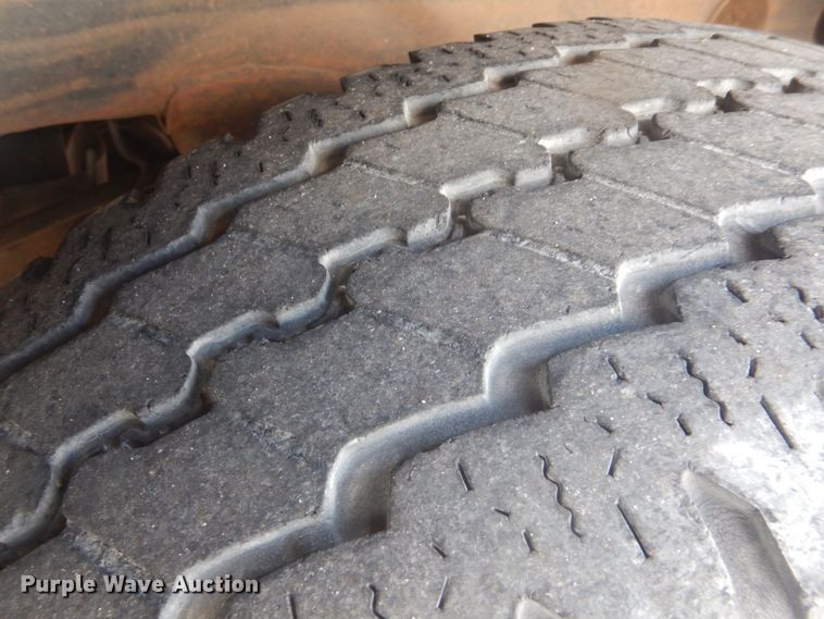 image for item FT9489 2011 Chevrolet Silverado 2500HD Ext. Cab utility bed pickup truck