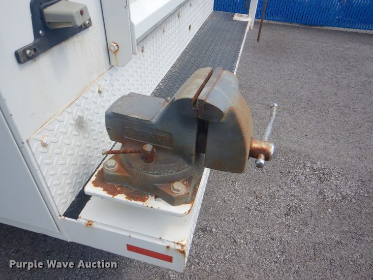 image for item FT9490 2011 Chevrolet Silverado 2500HD Ext. Cab utility bed pickup truck