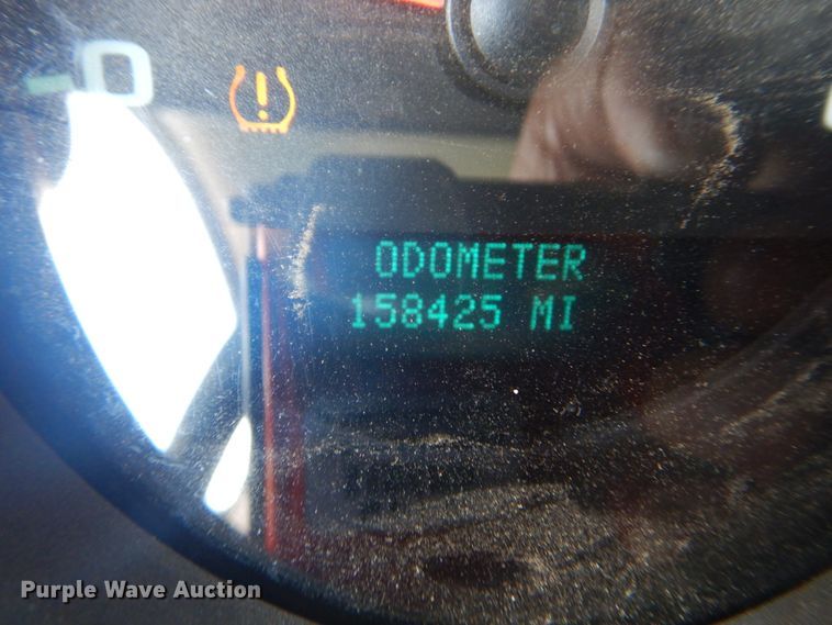 image for item FT9491 2011 Chevrolet Silverado 2500HD utility bed pickup truck