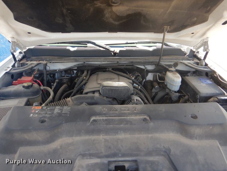 image for item FT9491 2011 Chevrolet Silverado 2500HD utility bed pickup truck