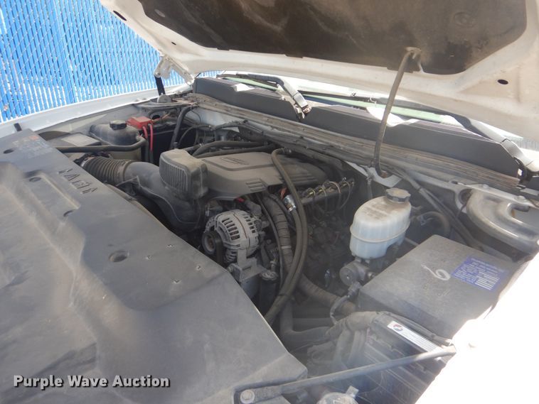 image for item FT9491 2011 Chevrolet Silverado 2500HD utility bed pickup truck