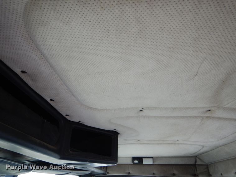 image for item FT9744 2000 Freightliner FLD semi truck