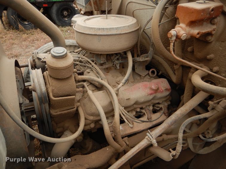 image for item FT9747 1979 International 1724 dump truck