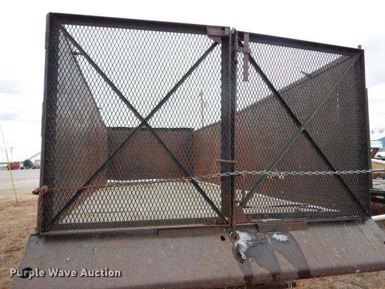 image for item FT9747 1979 International 1724 dump truck