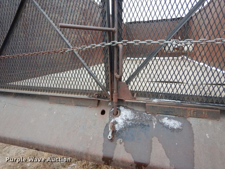 image for item FT9747 1979 International 1724 dump truck