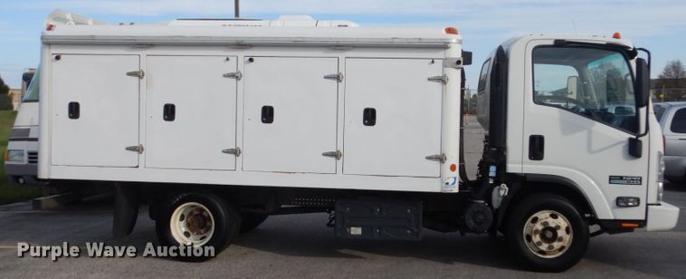 image for item FU9720 2013 Isuzu NPR refrigerated box truck