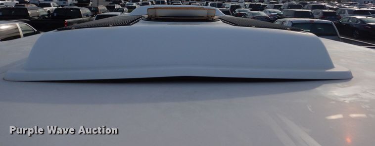 image for item FU9720 2013 Isuzu NPR refrigerated box truck