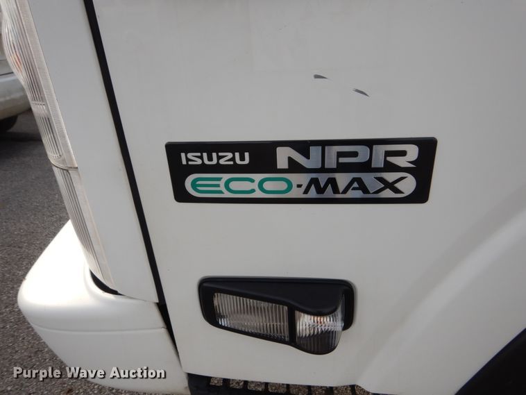 image for item FU9720 2013 Isuzu NPR refrigerated box truck