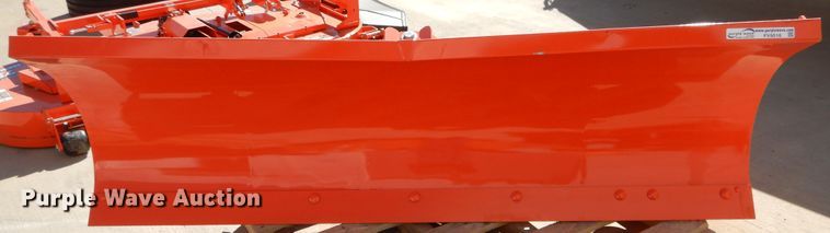 image for item FV9516 Kubota V5294A snow plow