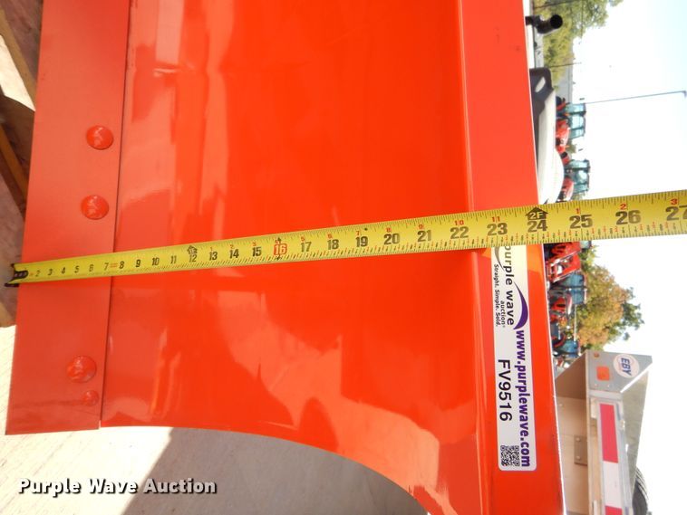 image for item FV9516 Kubota V5294A snow plow