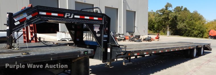 image for item FV9535 2015 PJ GN40FT equipment trailer