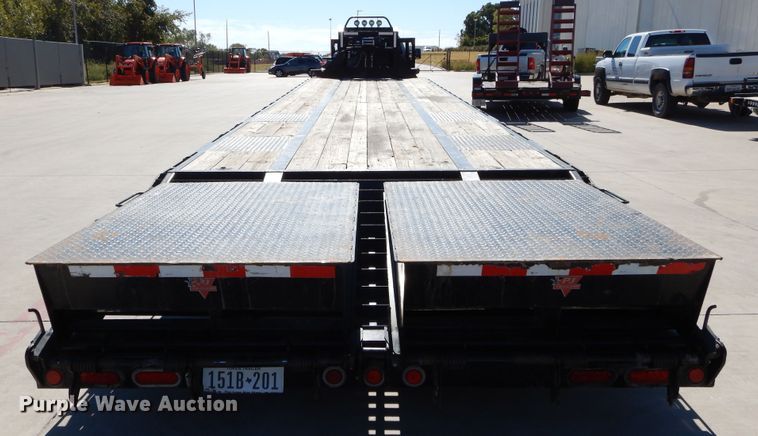 image for item FV9535 2015 PJ GN40FT equipment trailer
