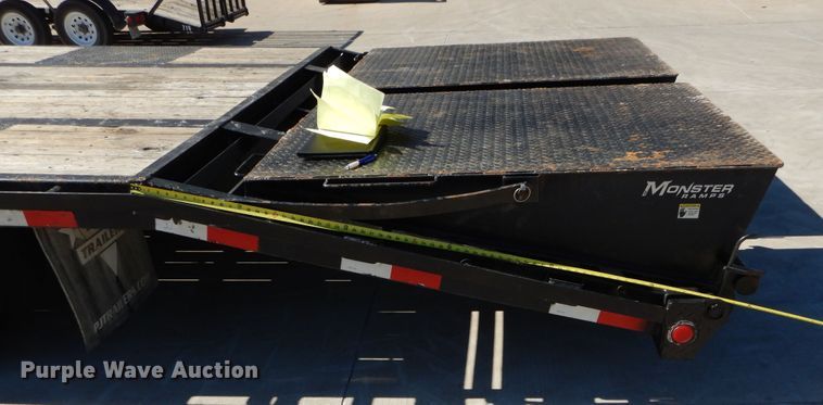 image for item FV9535 2015 PJ GN40FT equipment trailer