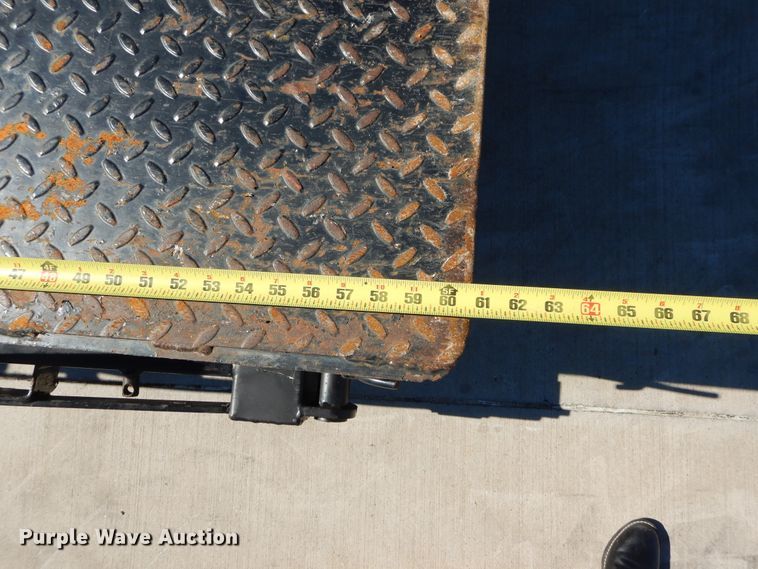 image for item FV9535 2015 PJ GN40FT equipment trailer