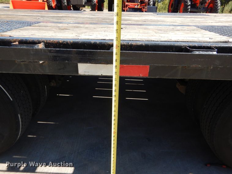 image for item FV9535 2015 PJ GN40FT equipment trailer