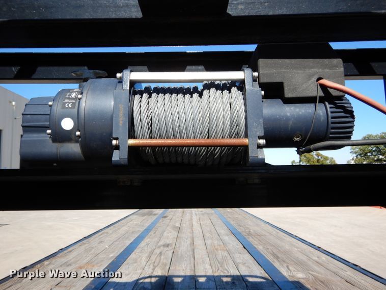 image for item FV9535 2015 PJ GN40FT equipment trailer