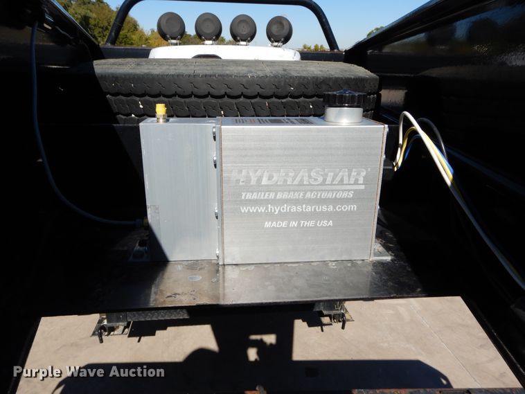 image for item FV9535 2015 PJ GN40FT equipment trailer