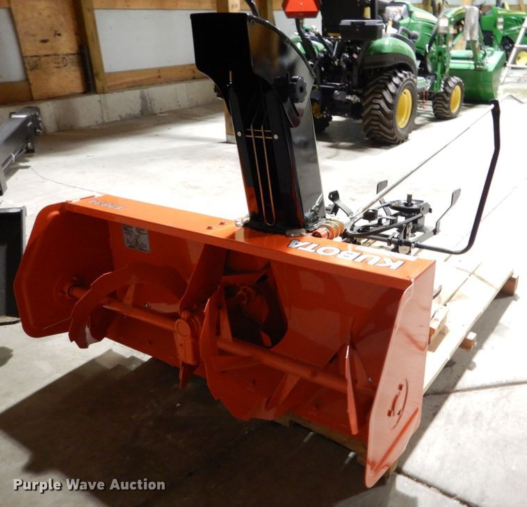 image for item GC9391 Kubota T2834 snow blower