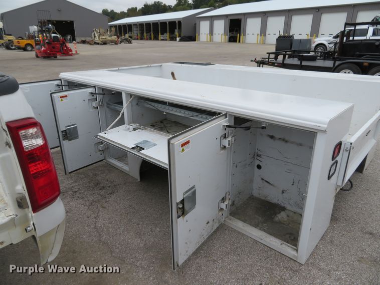 image for item GI9006 Reading CS132D11401 utility bed