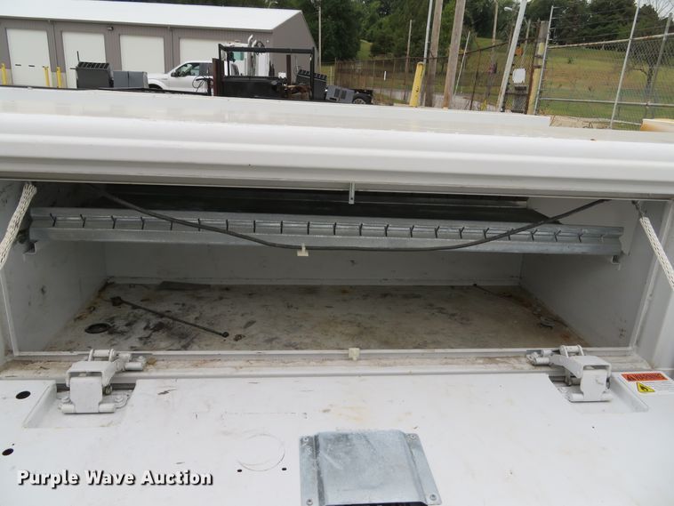 image for item GI9006 Reading CS132D11401 utility bed