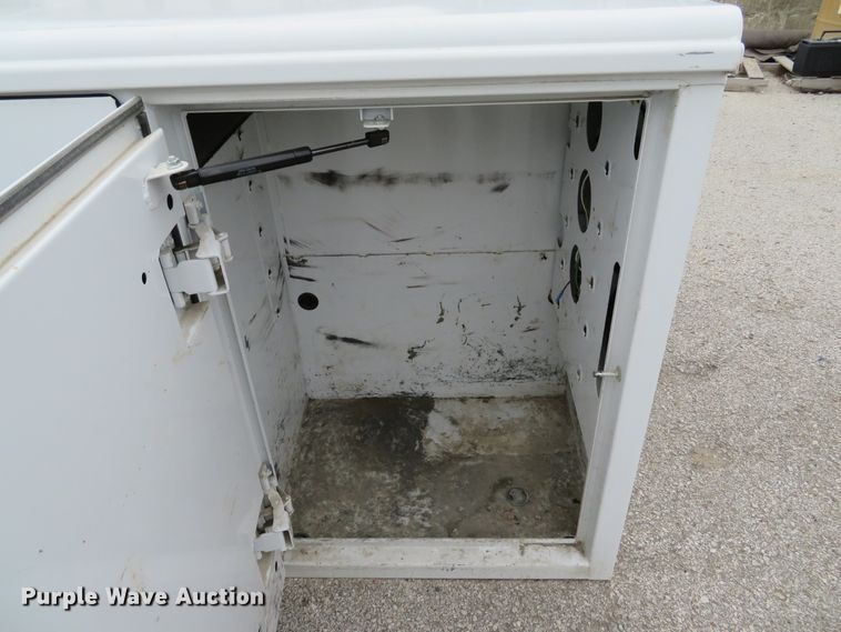 image for item GI9006 Reading CS132D11401 utility bed