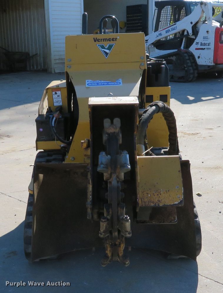 image for item GI9016 2014 Vermeer SC30TX stump grinder