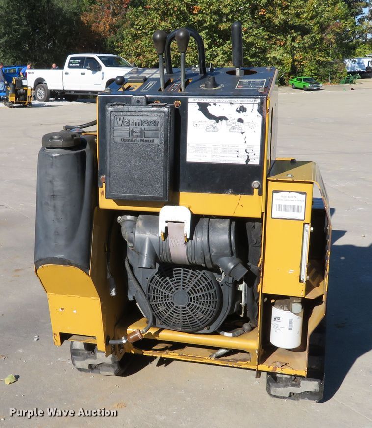 image for item GI9016 2014 Vermeer SC30TX stump grinder