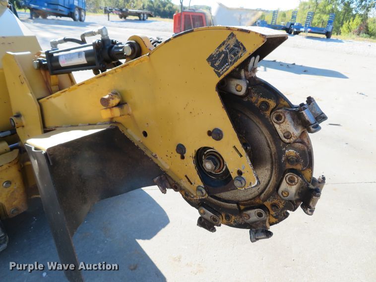 image for item GI9016 2014 Vermeer SC30TX stump grinder