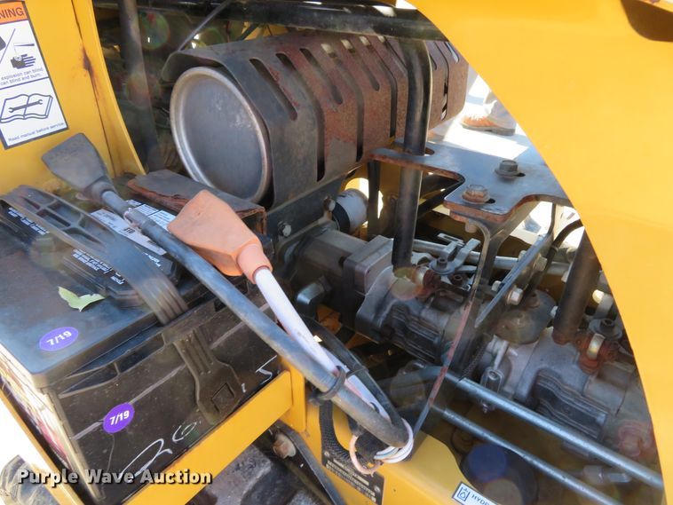 image for item GI9016 2014 Vermeer SC30TX stump grinder