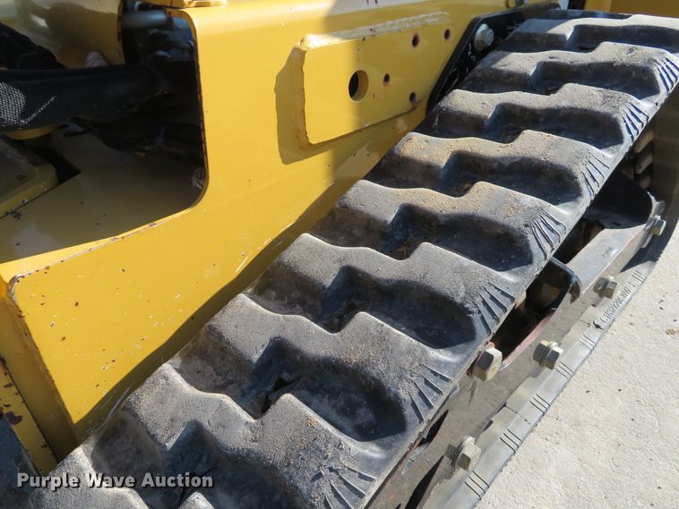 image for item GI9016 2014 Vermeer SC30TX stump grinder