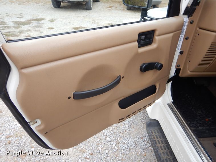 image for item GI9459 1999 Jeep Wrangler SUV