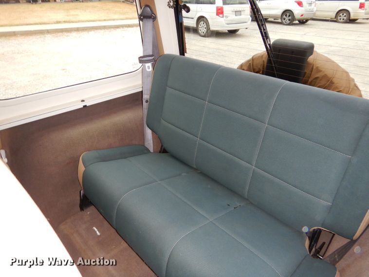 image for item GI9459 1999 Jeep Wrangler SUV