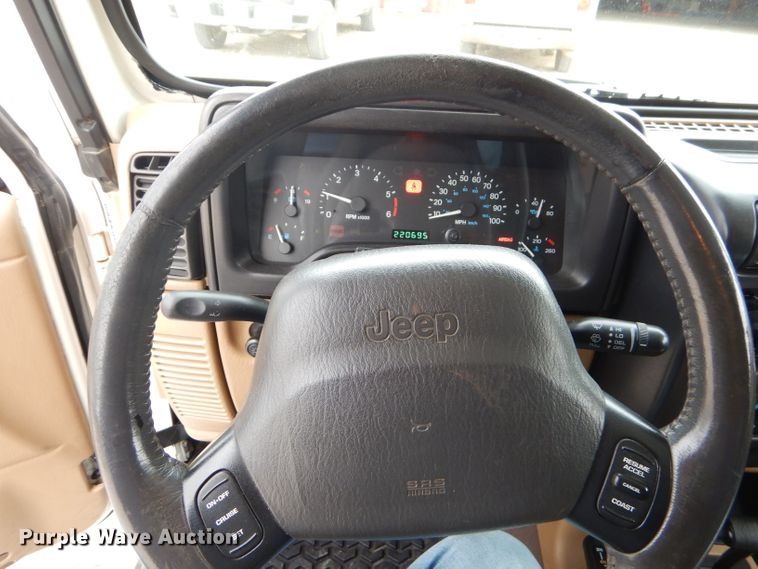 image for item GI9459 1999 Jeep Wrangler SUV