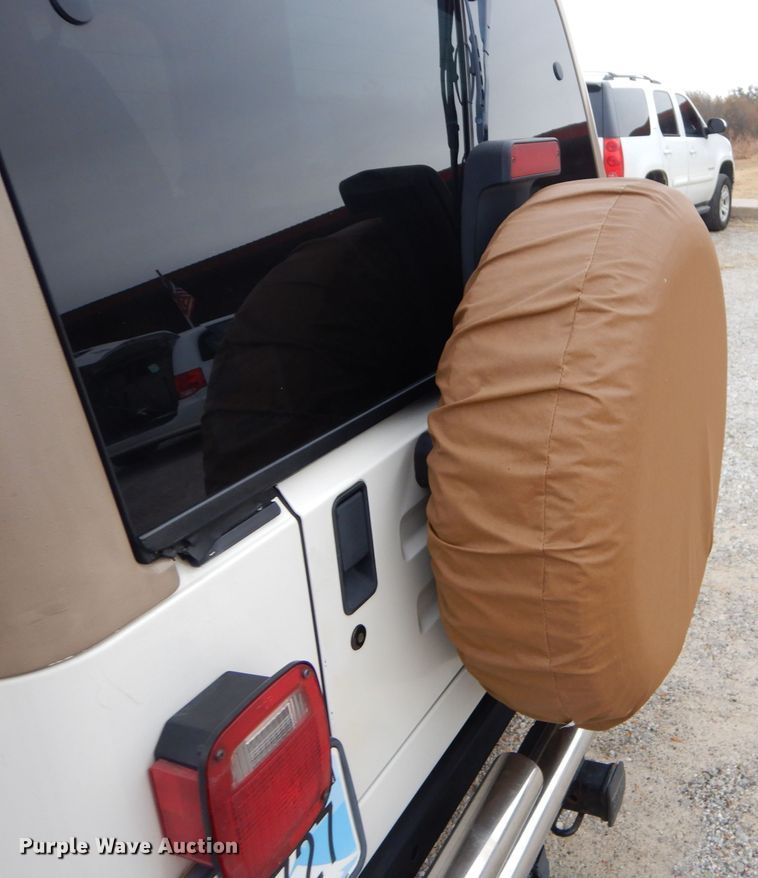 image for item GI9459 1999 Jeep Wrangler SUV