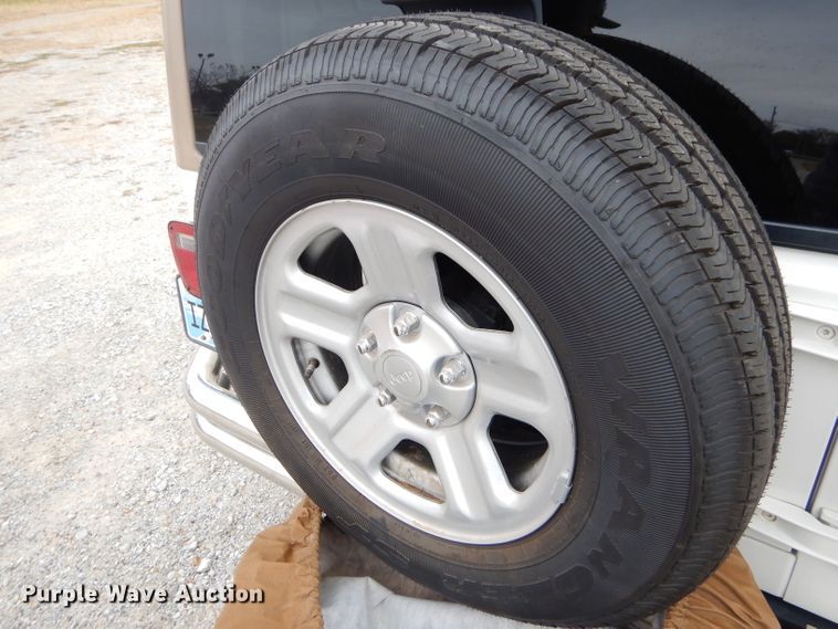 image for item GI9459 1999 Jeep Wrangler SUV