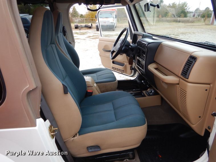 image for item GI9459 1999 Jeep Wrangler SUV