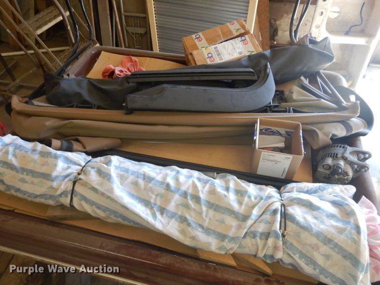 image for item GI9459 1999 Jeep Wrangler SUV