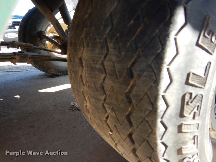 image for item GJ9928 Ez-go F498 golf cart