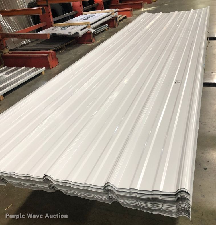 image for item H1177 (200) sheets of metal siding/roofing