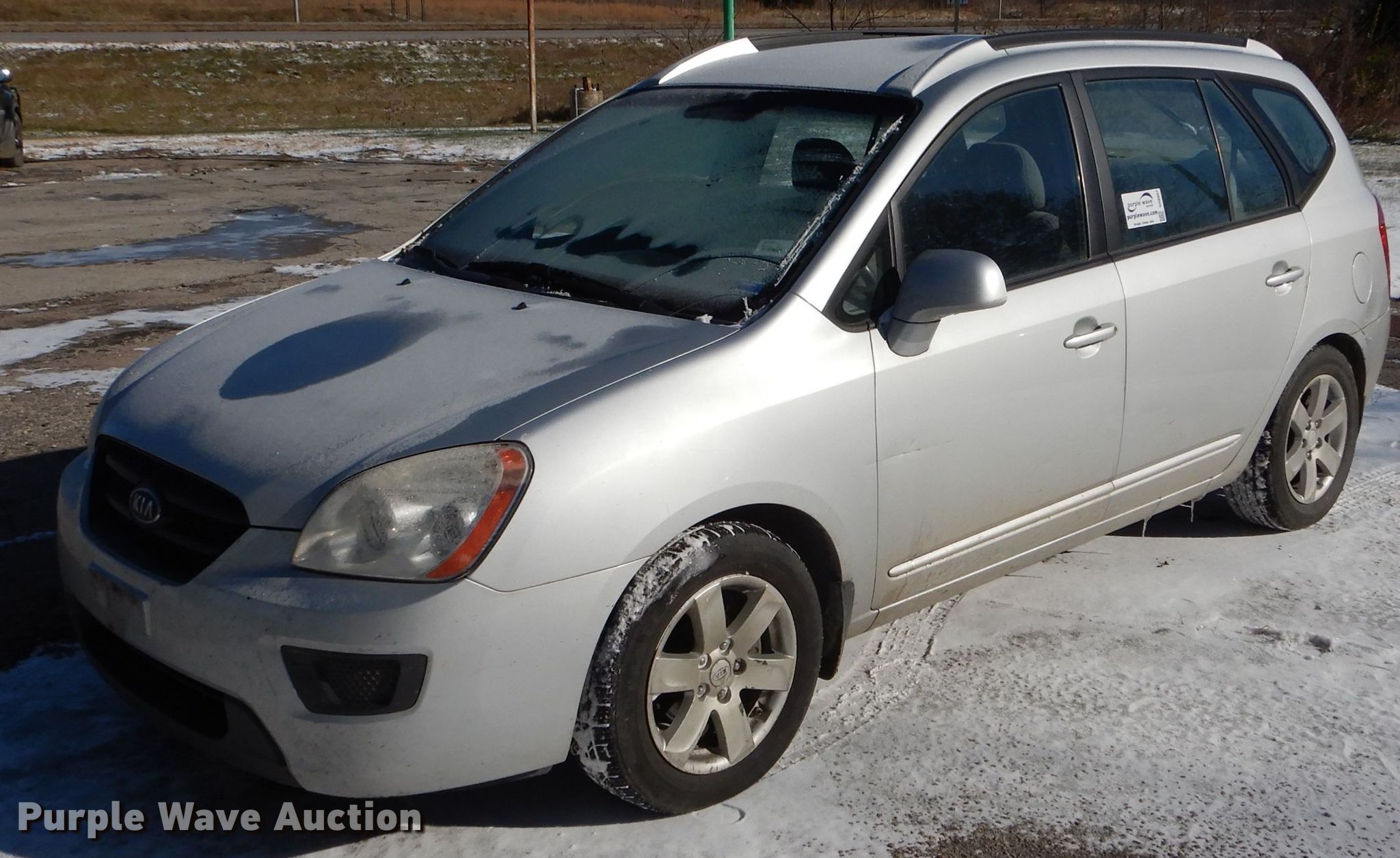 2007 Kia Rondo LX in Cameron, MO | Item DH6807 sold | Purple Wave