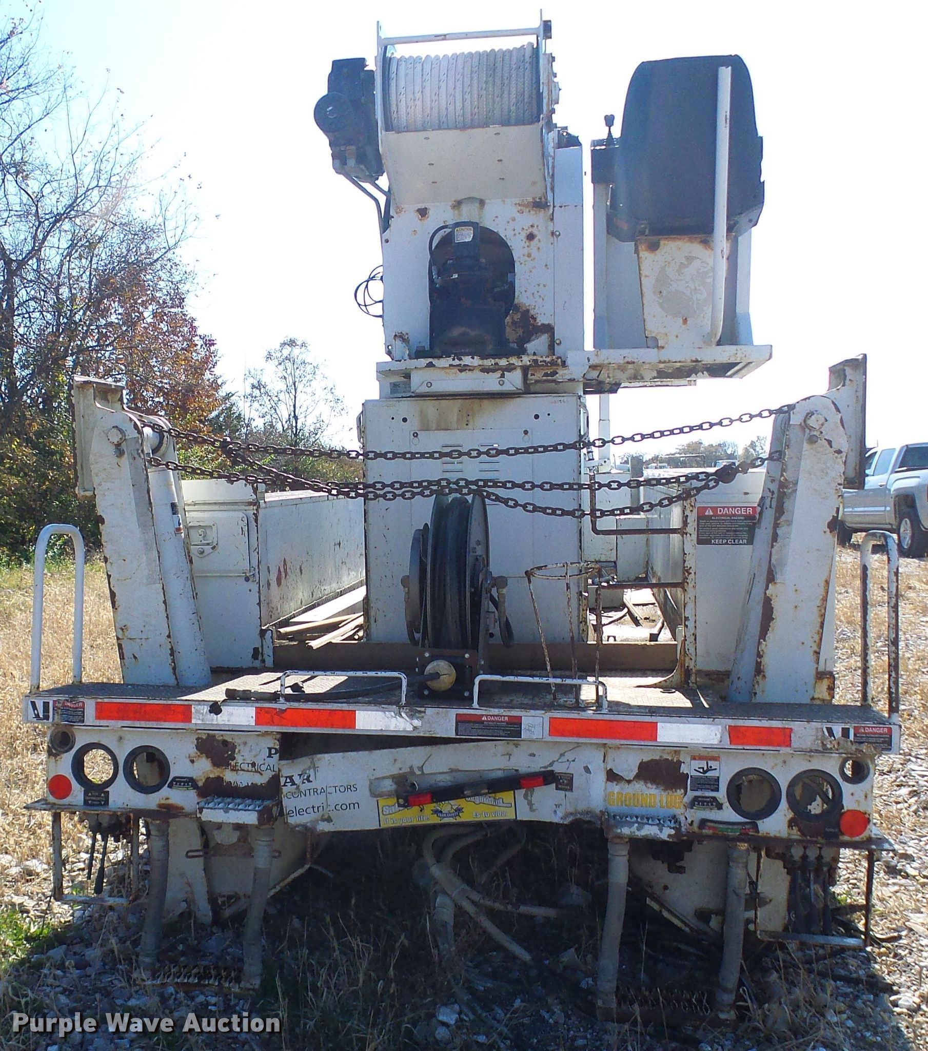 Altec D3060 digger derrick bed in Columbia, MO | Item DI0719 sold ...