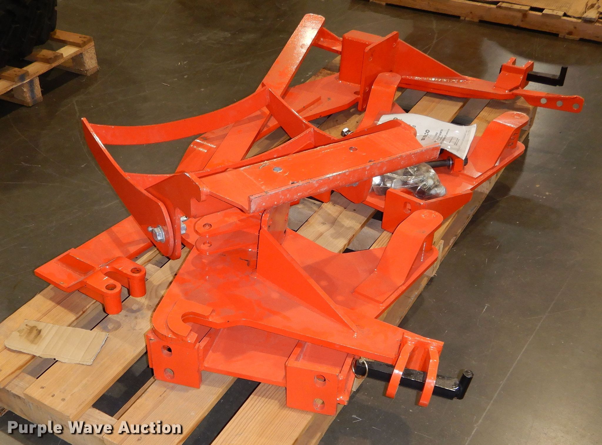 Bradco 118403 backhoe mounting kit in Grapevine, TX Item EB9745 sold