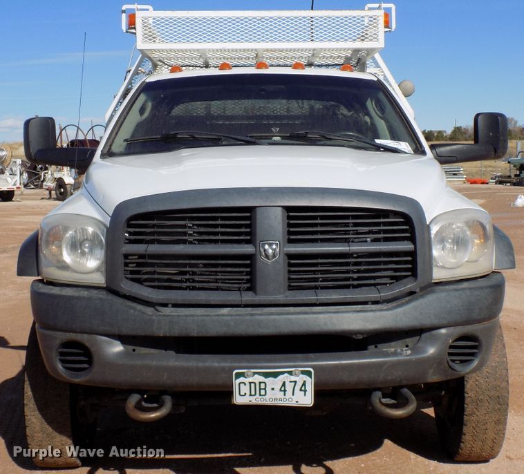 image for item DD6052 2008 Dodge Ram 5500 utility bed truck