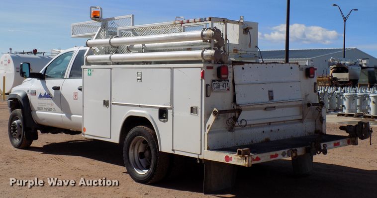image for item DD6052 2008 Dodge Ram 5500 utility bed truck