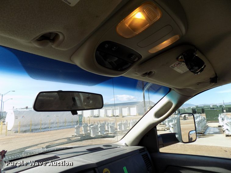 image for item DD6052 2008 Dodge Ram 5500 utility bed truck