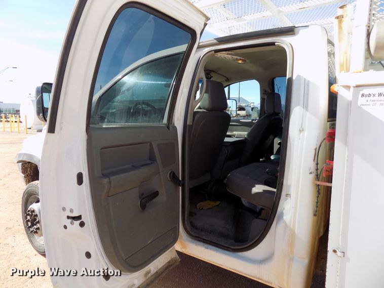 image for item DD6052 2008 Dodge Ram 5500 utility bed truck