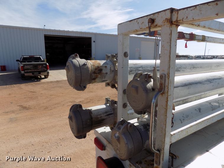 image for item DD6052 2008 Dodge Ram 5500 utility bed truck